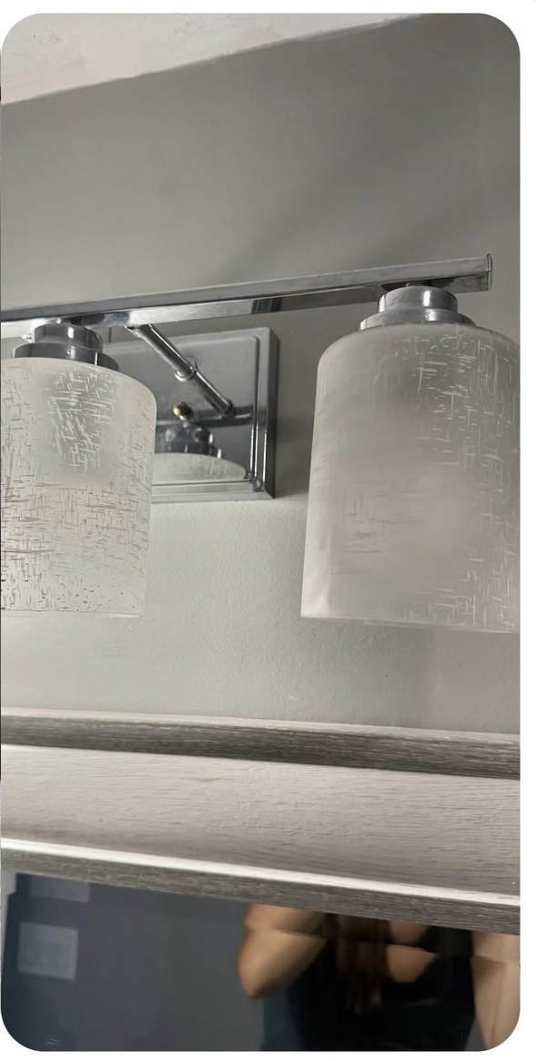 Light fixture - after